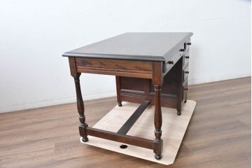 中古　美品!!　松本民芸家具　T型片袖机　美しい木目とクラシカルな佇まいが魅力的なデスク　定価約42万円相当　(R-084676)
