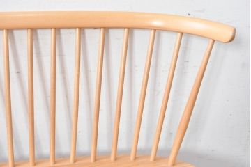 イギリス　希少なビンテージ品　ERCOL(アーコール)　MARGARET HOWELL(マーガレット・ハウエル)　エルム材・ビーチ材　北欧・ナチュラルインテリアにおすすめ!木のぬくもりと優しいフォルムが魅力のラブシート(R-084677)