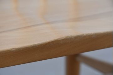 イギリス　希少なビンテージ品　ERCOL(アーコール)　MARGARET HOWELL(マーガレット・ハウエル)　エルム材・ビーチ材　北欧・ナチュラルインテリアにおすすめ!木のぬくもりと優しいフォルムが魅力のラブシート(R-084677)