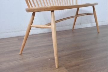 イギリス　希少なビンテージ品　ERCOL(アーコール)　MARGARET HOWELL(マーガレット・ハウエル)　エルム材・ビーチ材　北欧・ナチュラルインテリアにおすすめ!木のぬくもりと優しいフォルムが魅力のラブシート(R-084677)