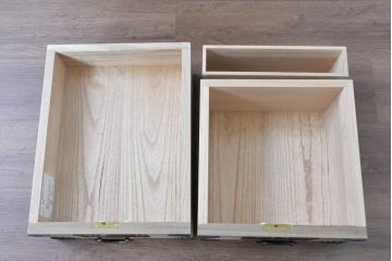 中古　会津松本(會津松本)　東西館　牡丹金具が上品な会津桐箪笥(桐たんす、小箪笥、和タンス、衣装箪笥、収納箪笥)(定価約49万円)(R-084682)