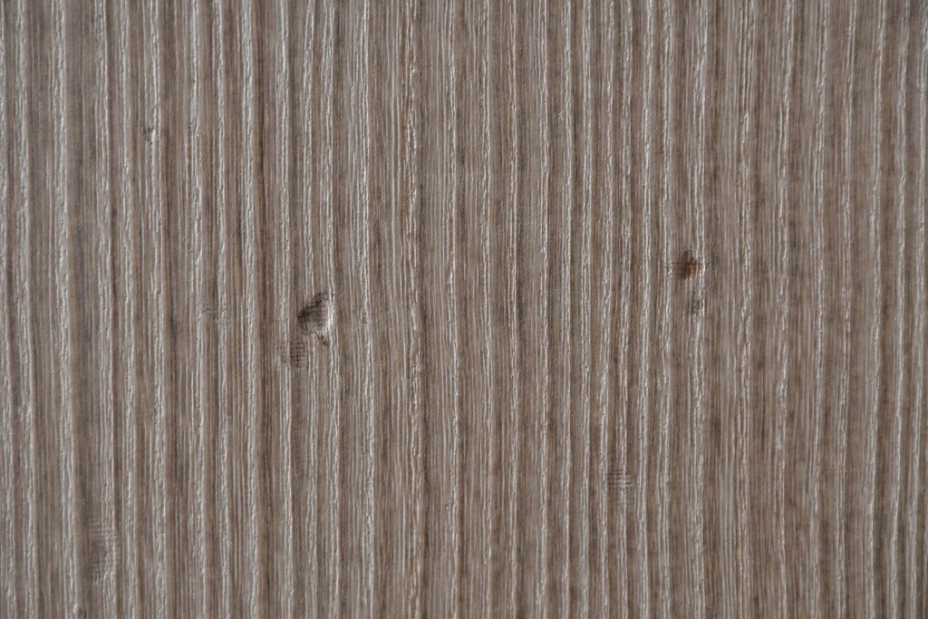 中古　伝統工芸士　田澤謙介作　引き手金具の繊細な意匠が目を惹く加茂総桐箪笥　(R-084683)