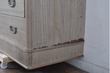 中古　伝統工芸士　田澤謙介作　引き手金具の繊細な意匠が目を惹く加茂総桐箪笥サイドボード(衣装箪笥)　(R-084685)