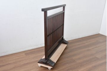 中古　美品　松本民芸家具　和の趣溢れる佇まいが魅力のC型衝立て(つい立て、衝い立て、パーテーション、間仕切り)(定価約18万円)(R-084686)