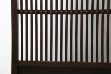 中古　美品　松本民芸家具　和の趣溢れる佇まいが魅力のC型衝立て　定価約18万円相当　(R-084686)