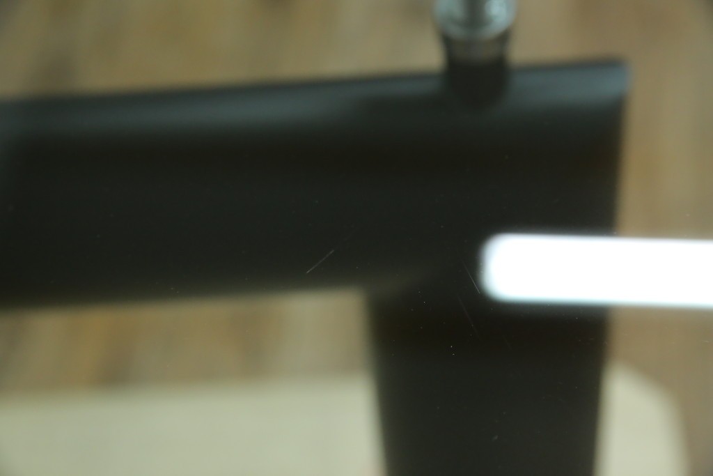 中古　美品　Cassina(カッシーナ)　LC6　スタイリッシュなダイニングテーブル　定価約110万円　(R-084687)