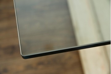 中古　美品　Cassina(カッシーナ)　LC6　スタイリッシュなダイニングテーブル　定価約110万円　(R-084687)