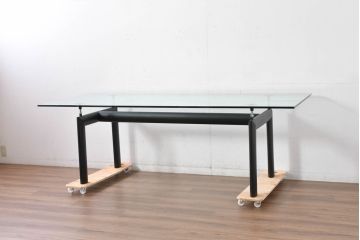 中古　美品　Cassina(カッシーナ)　LC6　スタイリッシュなダイニングテーブル(定価約110万円)(R-084687)