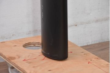中古　美品　Cassina(カッシーナ)　LC6　スタイリッシュなダイニングテーブル(定価約110万円)(R-084687)