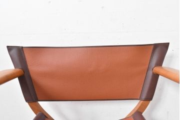中古　フランス　HERMES(エルメス)　PIPPAシリーズ　本革　木の温もりでレザーのしなやかさを楽しむフォールディングチェア(folding armchair、折りたたみ式チェア、折り畳み、アームチェア、椅子、イス)(現行定価約350万円)(R-084688)