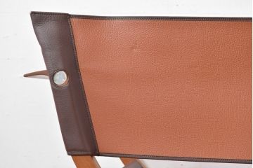 中古　フランス　HERMES(エルメス)　PIPPAシリーズ　本革　木の温もりでレザーのしなやかさを楽しむフォールディングチェア(folding armchair、折りたたみ式チェア、折り畳み、アームチェア、椅子、イス)(現行定価約350万円)(R-084688)