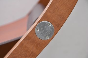 中古　フランス　HERMES(エルメス)　PIPPAシリーズ　本革　木の温もりでレザーのしなやかさを楽しむフォールディングチェア(folding armchair、折りたたみ式チェア、折り畳み、アームチェア、椅子、イス)(現行定価約350万円)(R-084688)