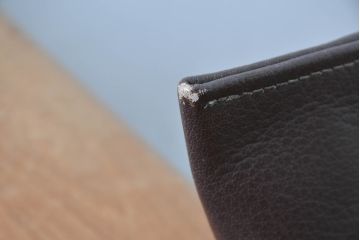 中古　フランス　HERMES(エルメス)　PIPPAシリーズ　本革　木の温もりでレザーのしなやかさを楽しむフォールディングチェア(folding armchair、折りたたみ式チェア、折り畳み、アームチェア、椅子、イス)(現行定価約350万円)(R-084688)