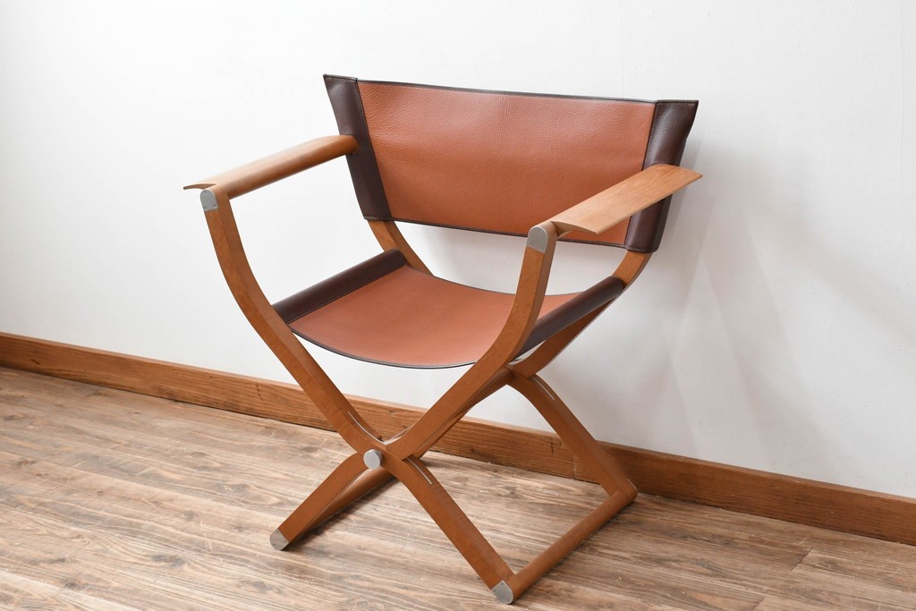 中古　フランス　HERMES(エルメス)　PIPPAシリーズ　木の温もりでレザーのしなやかさを楽しむフォールディングチェア　現行定価約350万円相当　(R-084688)