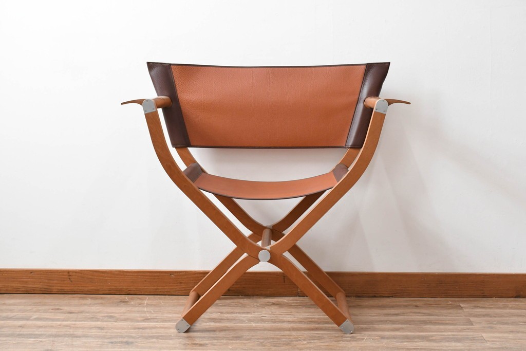 中古　フランス　HERMES(エルメス)　PIPPAシリーズ　木の温もりでレザーのしなやかさを楽しむフォールディングチェア　現行定価約350万円相当　(R-084688)