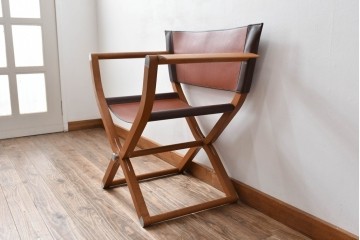 中古　フランス　HERMES(エルメス)　PIPPAシリーズ　木の温もりでレザーのしなやかさを楽しむフォールディングチェア　現行定価約350万円相当　(R-084688)