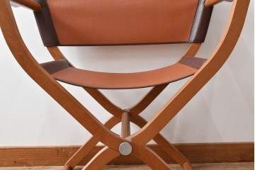 中古　フランス　HERMES(エルメス)　PIPPAシリーズ　木の温もりでレザーのしなやかさを楽しむフォールディングチェア　現行定価約350万円相当　(R-084688)