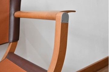 中古　フランス　HERMES(エルメス)　PIPPAシリーズ　木の温もりでレザーのしなやかさを楽しむフォールディングチェア　現行定価約350万円相当　(R-084688)