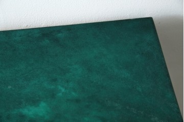 イタリアヴィンテージ　高級家具　希少モデル!!　アルド・トゥーラ(ALDO TURA)　仔山羊革張り　引き出し14杯　グリーンカラーが印象的なサイドチェスト　(R-084689)