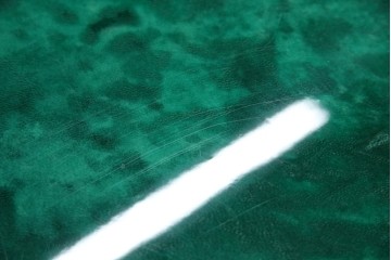 イタリアヴィンテージ　高級家具　希少モデル!!　アルド・トゥーラ(ALDO TURA)　仔山羊革張り　引き出し14杯　グリーンカラーが印象的なサイドチェスト　(R-084689)