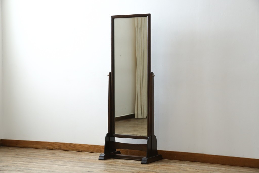 中古　美品　松本民芸家具　シンプルながら品の良い佇まいが魅力のD型姿見　(R-084690)