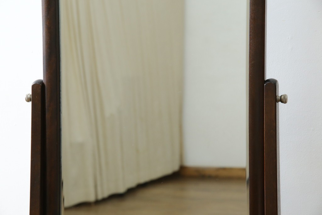 中古　美品　松本民芸家具　シンプルながら品の良い佇まいが魅力のD型姿見　(R-084690)