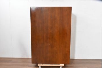 和製ビンテージ　専門店にてリペア済　前面桐材　透かしの金具がアクセント!和の美を纏うワードローブ(R-084692)
