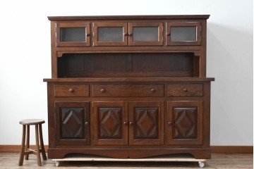 中古　超美品!!　特注　松本民芸家具　クラシカルな重厚感漂う収納力抜群のキャビネット　定価約100万円　(R-084694)