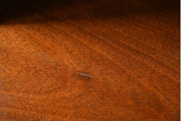 中古　超美品!!　特注　松本民芸家具　クラシカルな重厚感漂う収納力抜群のキャビネット　定価約100万円　(R-084694)