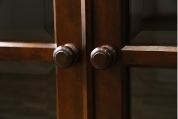 中古　超美品!!　特注　松本民芸家具　ぶ厚い天板でインテリアの主役になるサイドボード　定価約65万円相当　(R-084695)