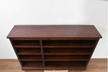 中古　超美品!!　特注品　松本民芸家具　ぶ厚い棚板と深みのある木目が空間を上品に引き立てる収納棚(サイドキャビネット、オープンラック、飾り棚)(定価約50万円)(R-084696)