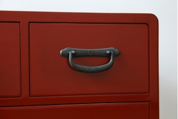 中古　超美品!　高島屋購入品　総漆塗り　深紅の色彩と使いやすい多段構成が魅力の小箪笥　定価約70万円　(R-084697)