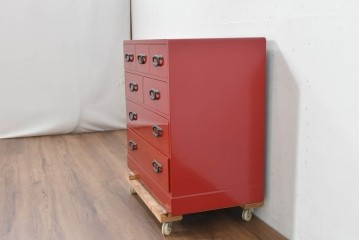 中古　超美品!　高島屋購入品　総漆塗り　深紅の色彩と使いやすい多段構成が魅力の小箪笥　定価約70万円相当　(R-084697)