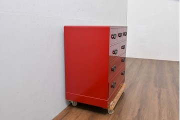 中古　超美品!　高島屋購入品　総漆塗り　深紅の色彩と使いやすい多段構成が魅力の小箪笥　定価約70万円相当　(R-084697)