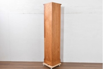 中古　美品　横浜ダニエル(daniel)　彫り装飾や滑らかな曲線が美しいコーナーラック　(R-084698)