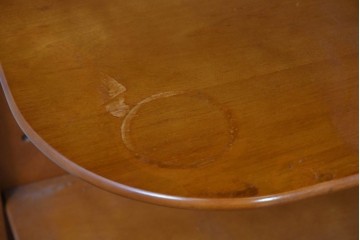 中古　美品　横浜ダニエル(daniel)　彫り装飾や滑らかな曲線が美しいコーナーラック　(R-084698)