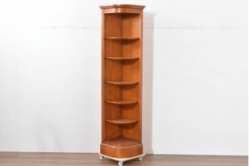 中古　美品　横浜ダニエル(daniel)　彫り装飾や滑らかな曲線が美しいコーナーラック　(R-084698)