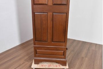 中古　超美品　特注品!!　松本民芸家具　重厚感と品格が際立つクラシックな洋服タンス(ワードローブ、ジャケットタンス、収納棚、衣装タンス)(定価約130万円)(R-084700)