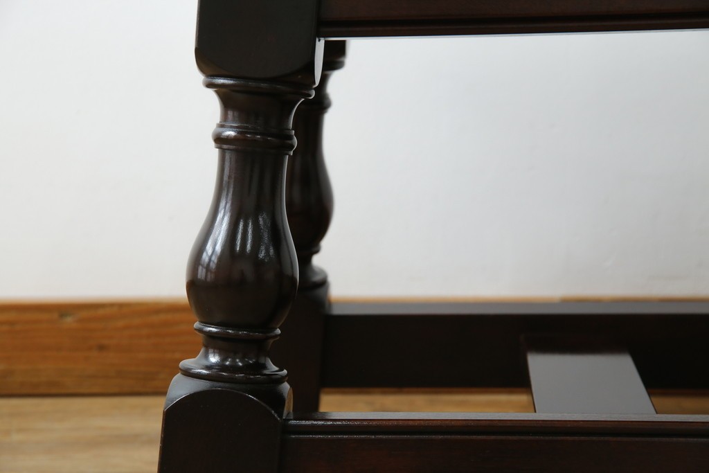 中古　超美品　松本民芸家具　特注品　和洋どちらにも合う上質なサイドテーブル　(R-084702)