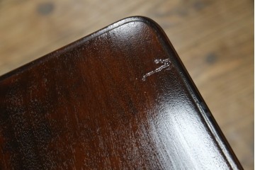 中古　超美品　松本民芸家具　特注品　和洋どちらにも合う上質なサイドテーブル　(R-084702)