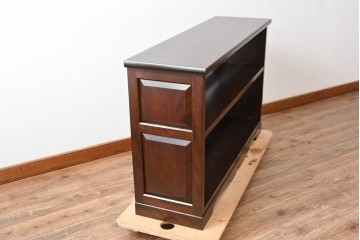 中古　超美品!!　特注品　松本民芸家具　洗練されたデザインで和モダンなお部屋に馴染む飾り棚　(R-084703)