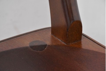 中古　超美品　松本民芸家具　背貫のデザインが目を引くB型ワイコムチェア　定価約12万円相当　(R-084706)