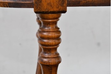 中古　美品　希少な廃番品!!　イタリア製　クラシカルな佇まいと実用性を兼ね備えたキャスター付き木製プランター　(R-084709)