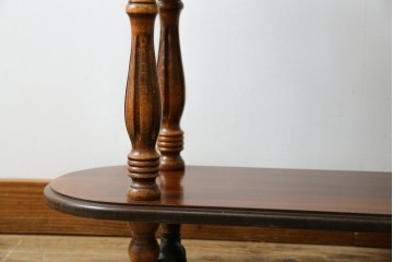 中古　美品　希少な廃番品!!　イタリア製　クラシカルな佇まいと実用性を兼ね備えたキャスター付き木製プランター　(R-084709)