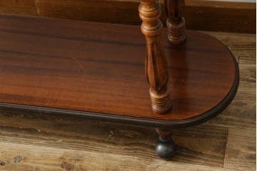 中古　美品　希少な廃番品!!　イタリア製　クラシカルな佇まいと実用性を兼ね備えたキャスター付き木製プランター　(R-084709)