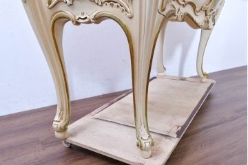 中古　美品　イタリア　SILIK(シリック)　繊細な装飾と気品あふれる佇まいが魅力的なサイドテーブル(サイドチェスト、コンソールテーブル、飾り台)(定価約140万円)(R-084710)