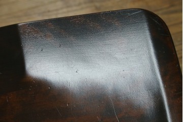 中古　北海道民芸家具　HM645　背板の波打つようなデザインがユニークなラダーバックチェア4脚セット　(R-084712)