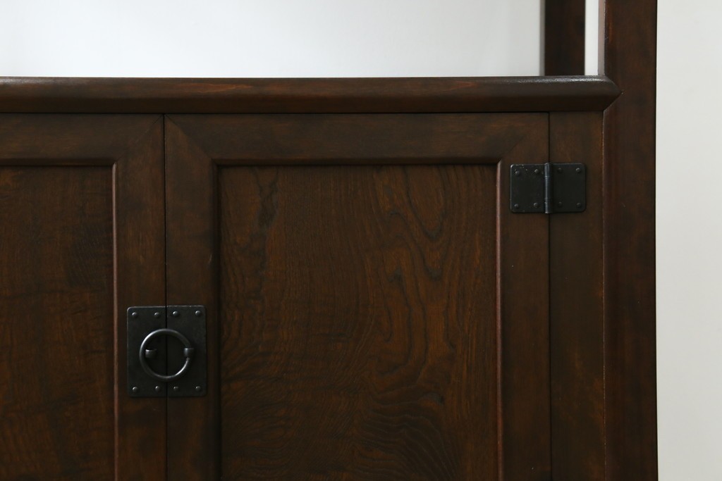 中古　美品　松本民芸家具　和モダンな佇まいが目を引くJ型朝鮮棚　定価約45万円　(R-084714)