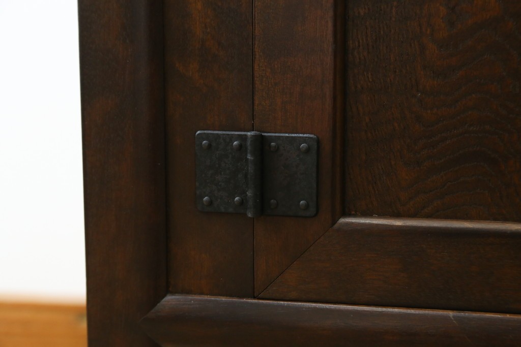 中古　美品　松本民芸家具　和モダンな佇まいが目を引くJ型朝鮮棚　定価約45万円　(R-084714)