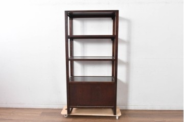 中古　美品　松本民芸家具　和モダンな佇まいが目を引くJ型朝鮮棚　定価約45万円相当　(R-084714)